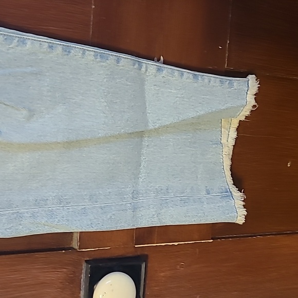 NWT Torrid distressed jeans size 18 short straight leg light denim - Picture 6 of 12